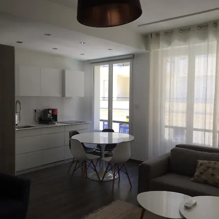 דירה Riviera ניס